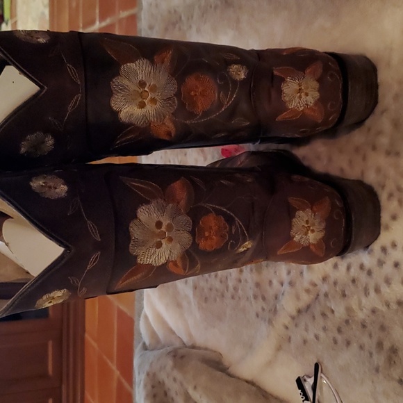 Cowboy boots/Bonanza  size 7 - Picture 3 of 8